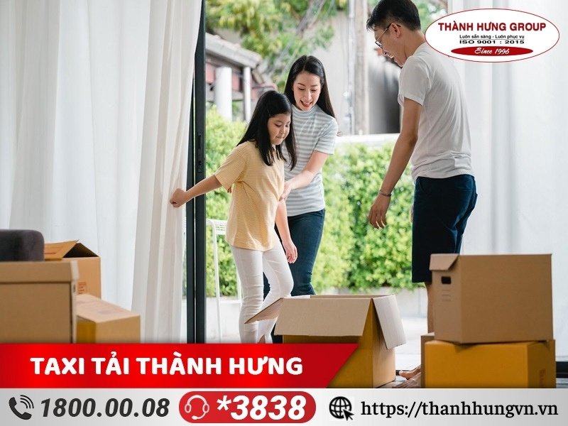 Nên thông báo với người thân, bạn bè,... về việc chuyển chỗ ở.