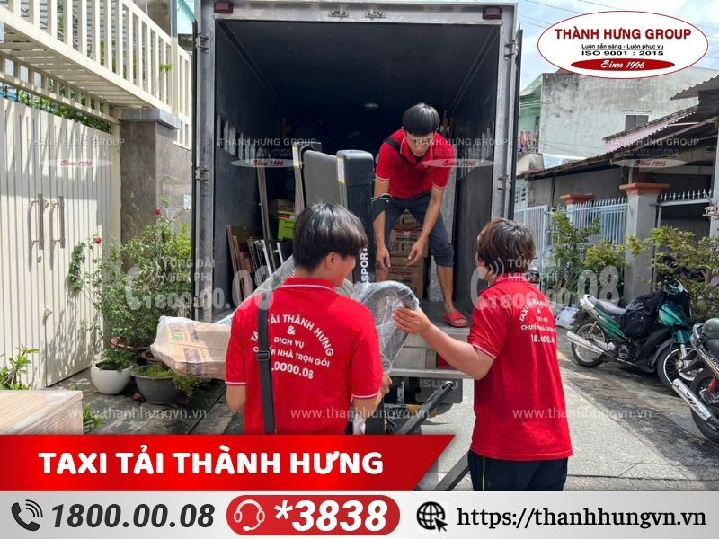 Liên hệ dịch vụ chuyển nhà trọn gói để giảm bớt các rủi ro không đáng có trong ngày chuyển nhà