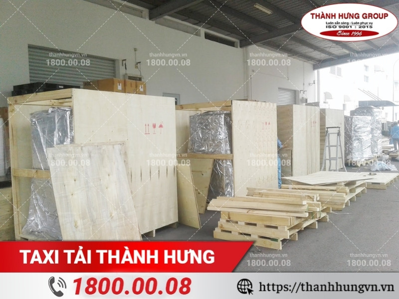 Thùng gỗ/ kiện gỗ bảo vệ hàng hóa an toàn khi vận chuyển/ lưu kho.
