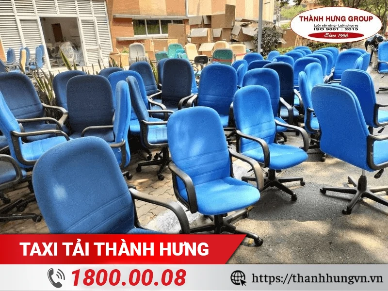 Thanh lý bớt đồ đạc trước khi thi công hoàn trả mặt bằng