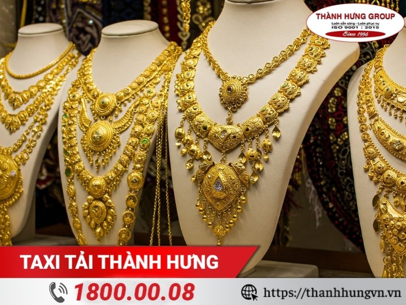 Trang sức là một trong những mặt hàng giá trị cần đặc biệt lưu ý khi vận chuyển.