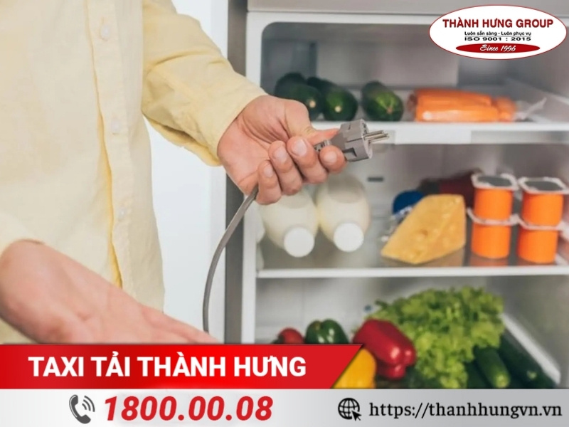 Không vội cắm điện ngay khi vừa vận chuyển tủ lạnh.