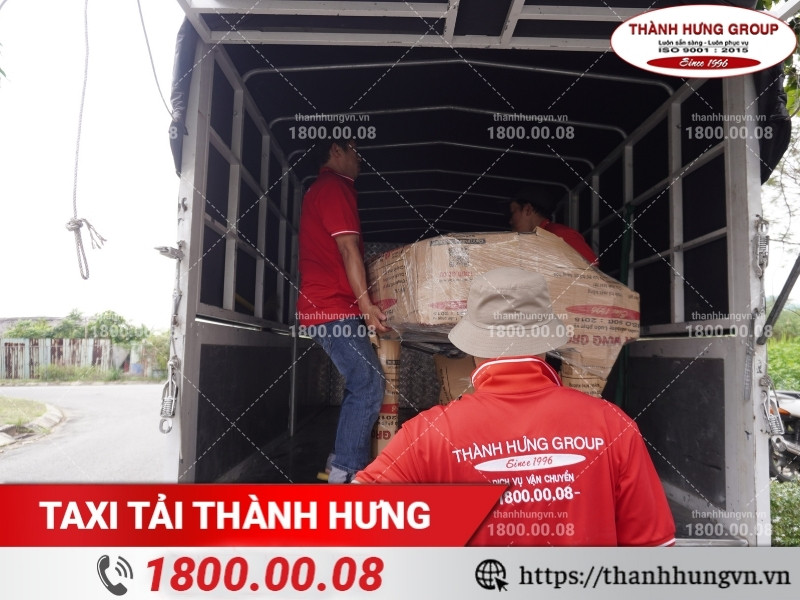 Vận chuyển piano lên xe tải