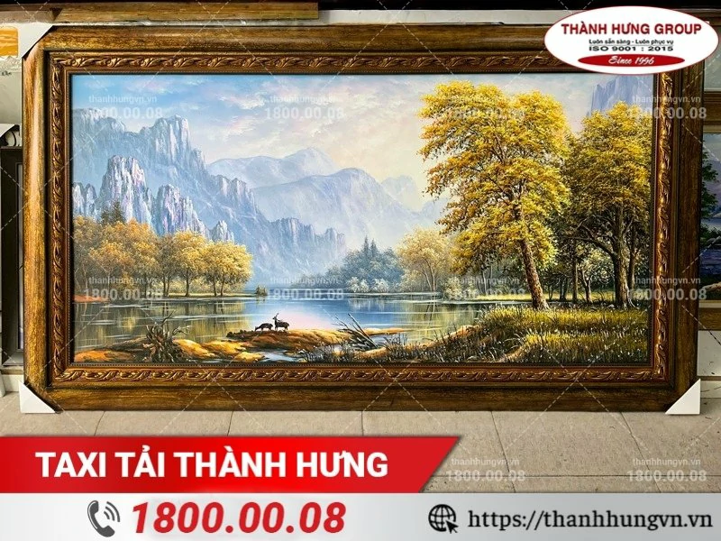 Không để tranh sơn dầu tiếp xúc trực tiếp với ánh nắng mặt trời khi di chuyển.