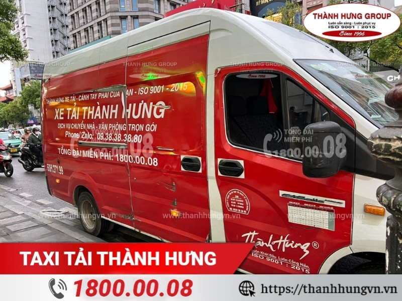 Xe tải nhỏ đa dạng tải trọng, hoạt động ổn định.