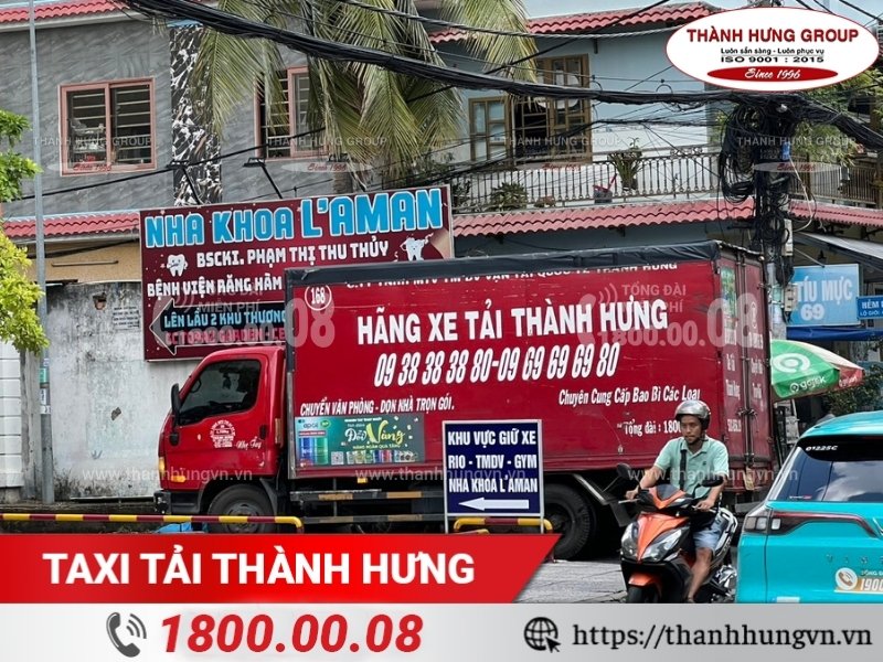 Xe tải Thành Hưng được nhiều người lựa chọn để vận chuyển đồ đạc/hàng hóa.