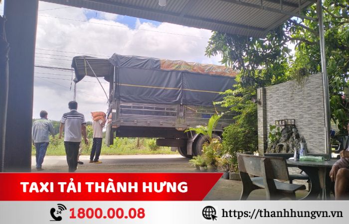 Cho thuê xe tải chở hàng huyện Bình Chánh giá rẻ Thành Hưng
