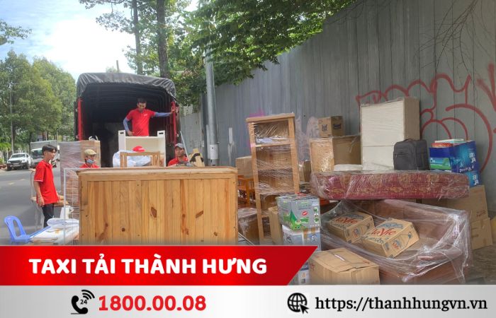 Dịch vụ thuê xe tải chở hàng huyện Hóc Môn - Thành Hưng